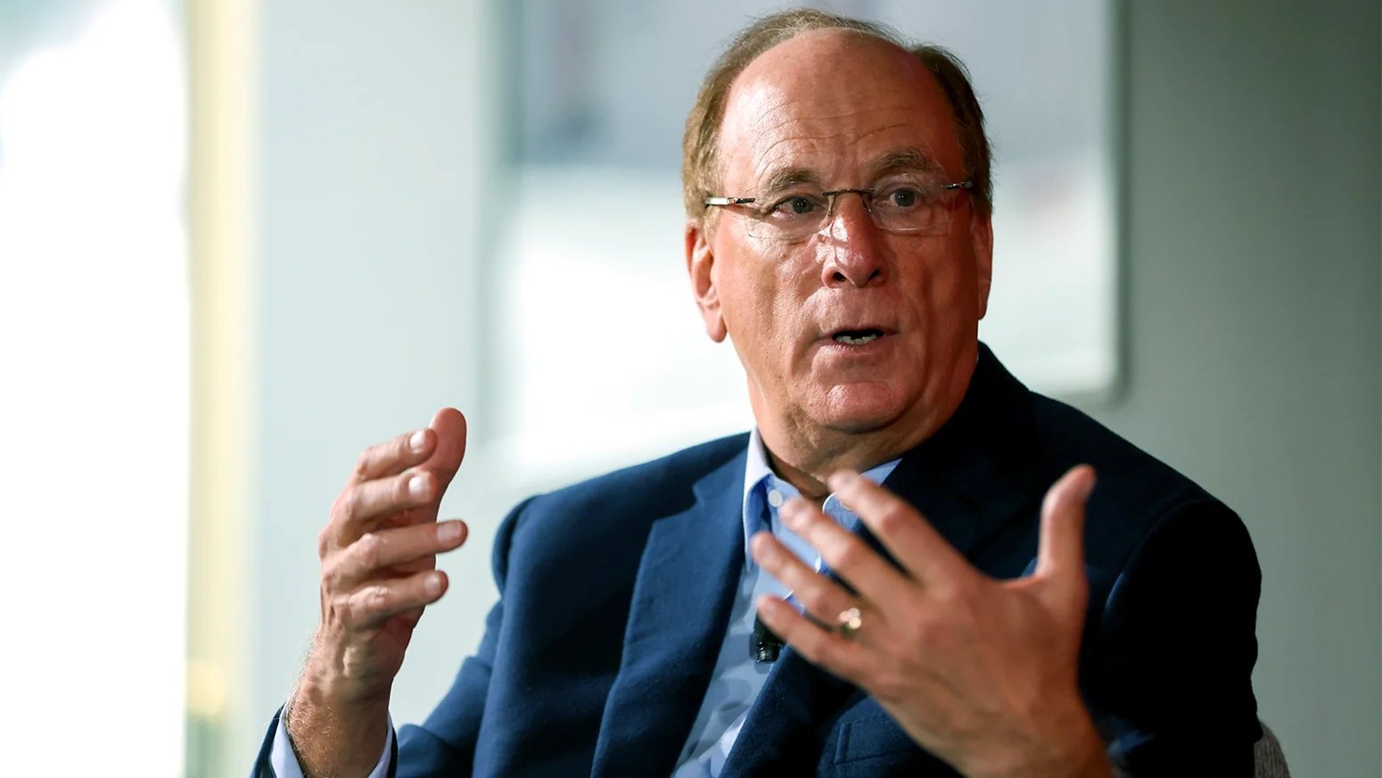Larry Fink cautions on budget deficit...
