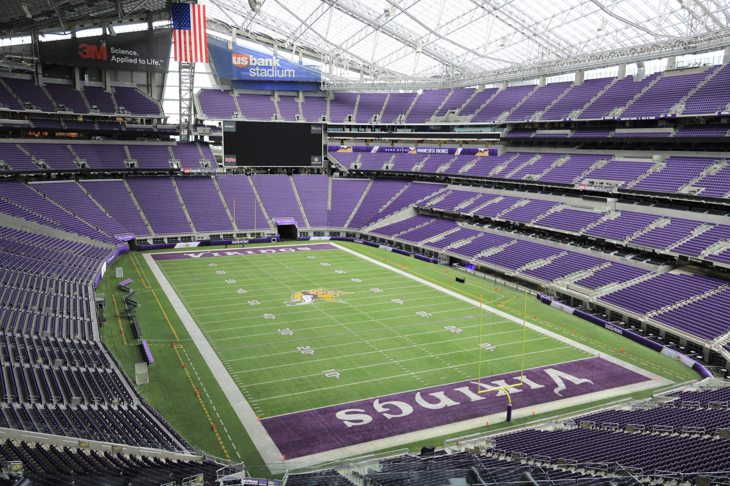 How Vikings linebacker gave $240K to...