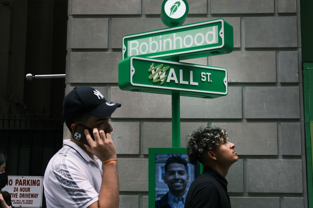 Robinhood misses out on the S&P...